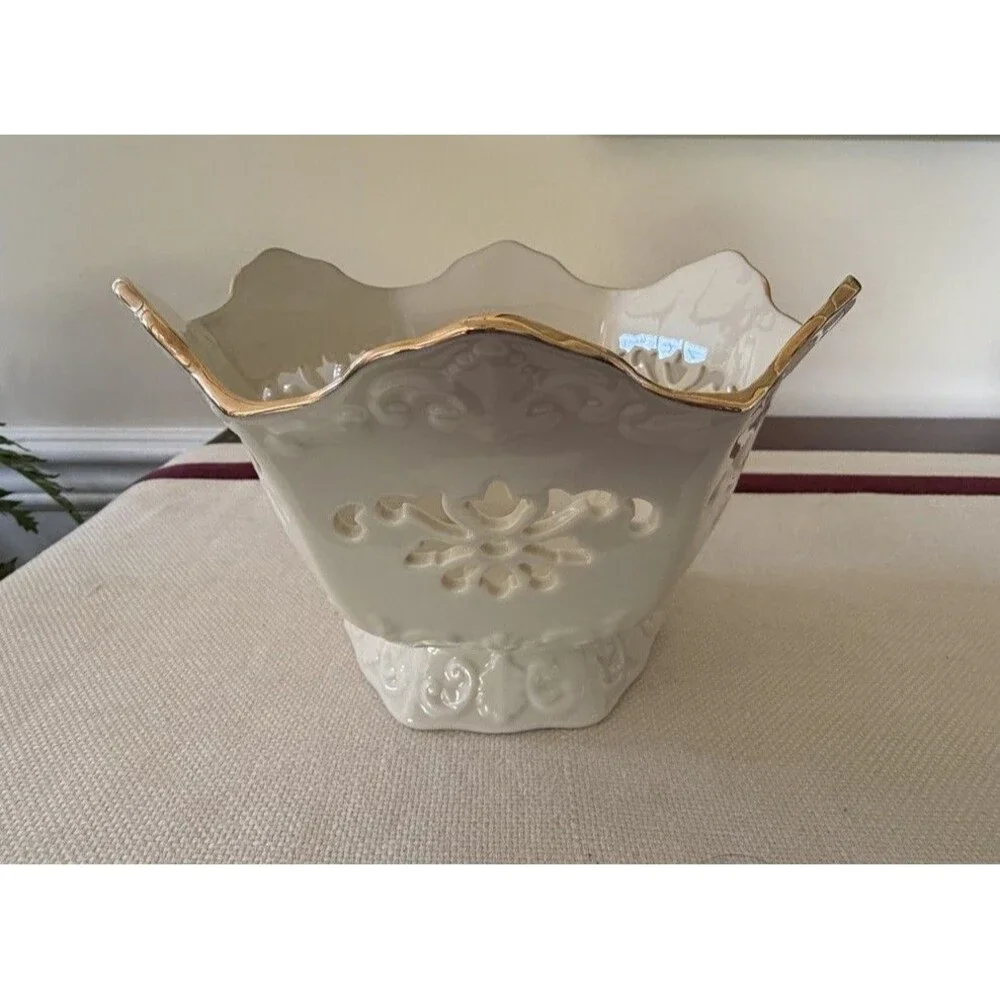 Lenox Langtry Ivory Porcelain Bowl 24K Gold Trim & Cut-Out Details Made In USA